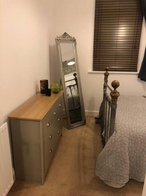 Fusilier Apartment Wrexham City Ngoại thất bức ảnh