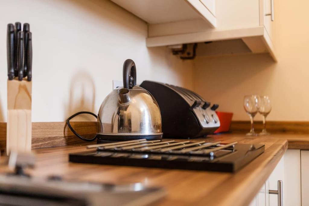 Fusilier Apartment Wrexham City Ngoại thất bức ảnh