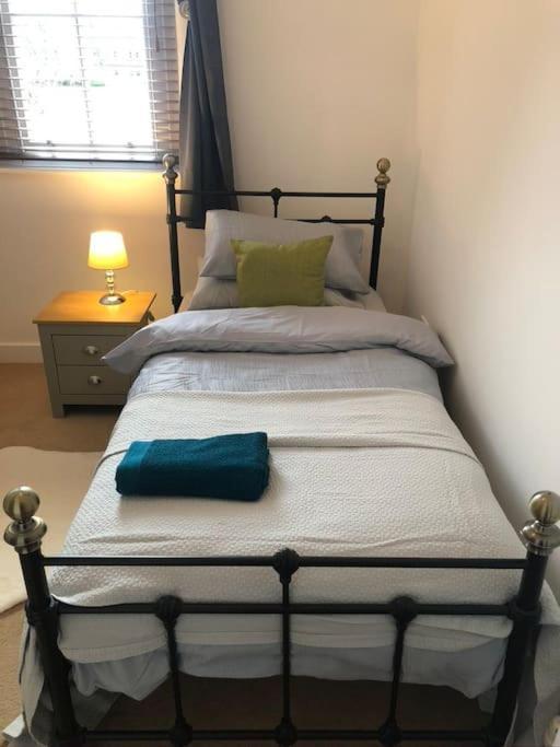 Fusilier Apartment Wrexham City Ngoại thất bức ảnh