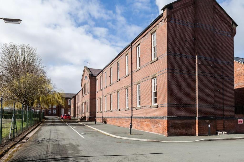 Fusilier Apartment Wrexham City Ngoại thất bức ảnh