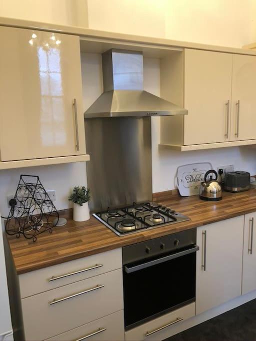 Fusilier Apartment Wrexham City Ngoại thất bức ảnh